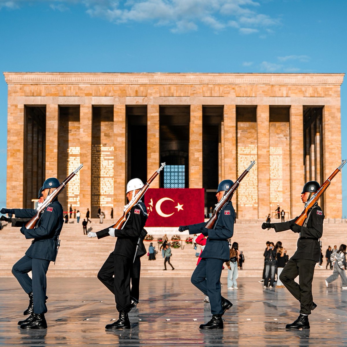 bosunatiklama's tweet photo. Trump'ın Ankara programında Anıtkabir ziyareti bulunmuyor. https://t.co/koyrCcyKhb