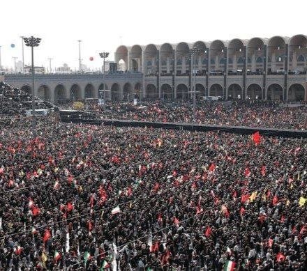 javad829's tweet photo. به کوری چشم دشمنان 🙌🏻🏴
.
#حی_علی_التهران https://t.co/9szKFluu8H