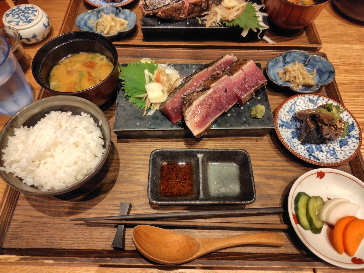 Penguin_bqsl's tweet photo. かつお三昧のお昼ご飯🐟️
とても美味しかった😋 https://t.co/GNvuVnjFUC