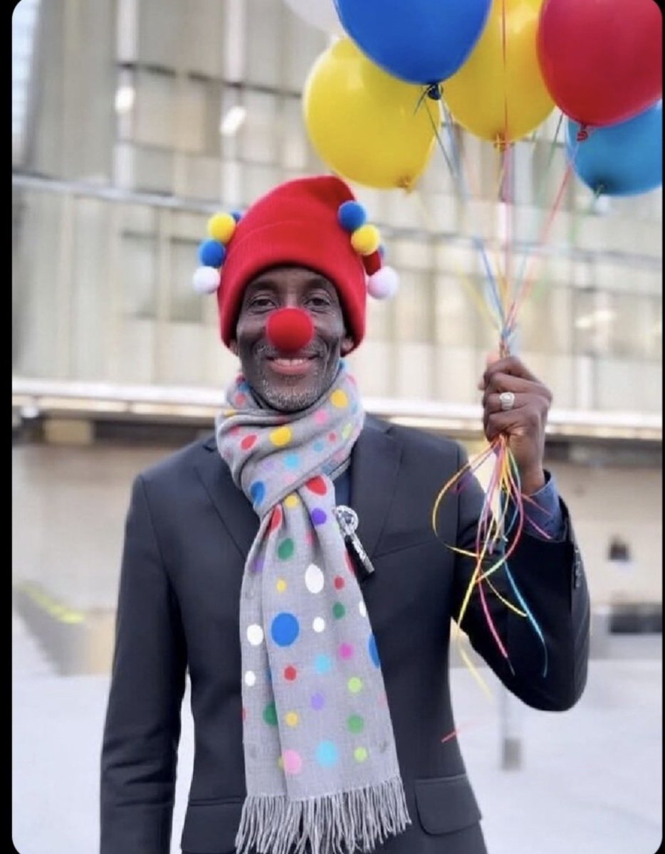 mailingou's tweet photo. @emma_frr @RimaHas FTG la cruche bourgeoise révolutionnaire de bac en sable et arrête la drogue!LFI est un parti racailles et dangereux ! https://t.co/a13VLOYTsh