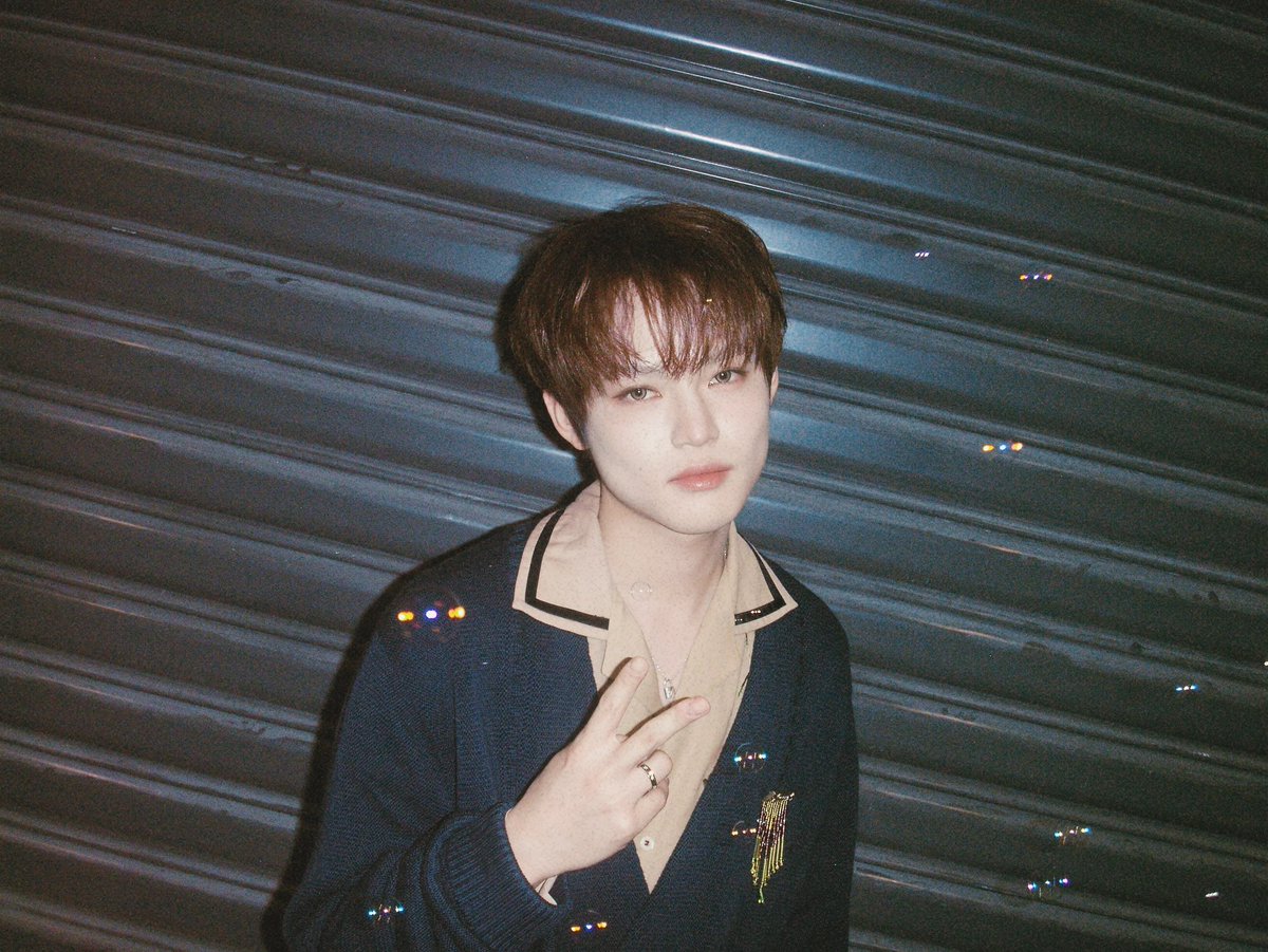 chenleveerse's tweet photo. chenle instagram and xhs update 🩵

“🙏🏻🔥”

“yesterday wasn’t enough. next stop, beijing 🏠

# heshouldknowhowadorableheis
# alifetimeofpassionneverstopmoving
# neverletyourpassiongotowaste
# yesyesyesthisisexactlythefeeling
# fullychargedwithenergygoforitfearlessly
# everybitofperseveranceandpassionleavesitsmark
# setofftowardyourpassion
# wereallrunningtowardourdreams
# cheerstopassion
# becauseofpassionwekeepgoing”

#천러 #チョンロ #钟辰乐 #辰乐 #CHENLE