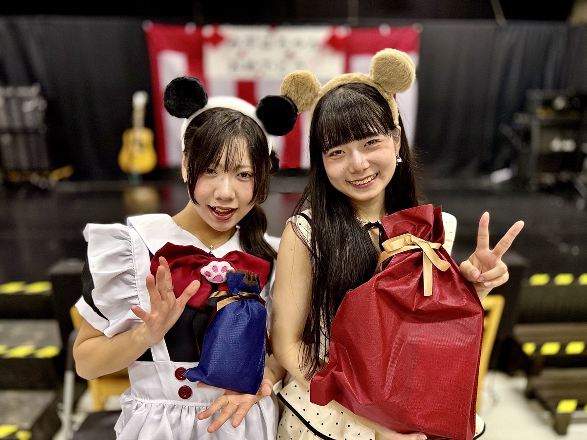 kuroP0001's tweet photo. 2026.7.5 
真鍋みずはBirthday live にて
チャーミーのお二人💕
いつもありがとう🐼

#チャーミー    
#大橋怜      #真鍋みずは
#ファインダー越しの私の世界 https://t.co/VQ5W3MOmw6