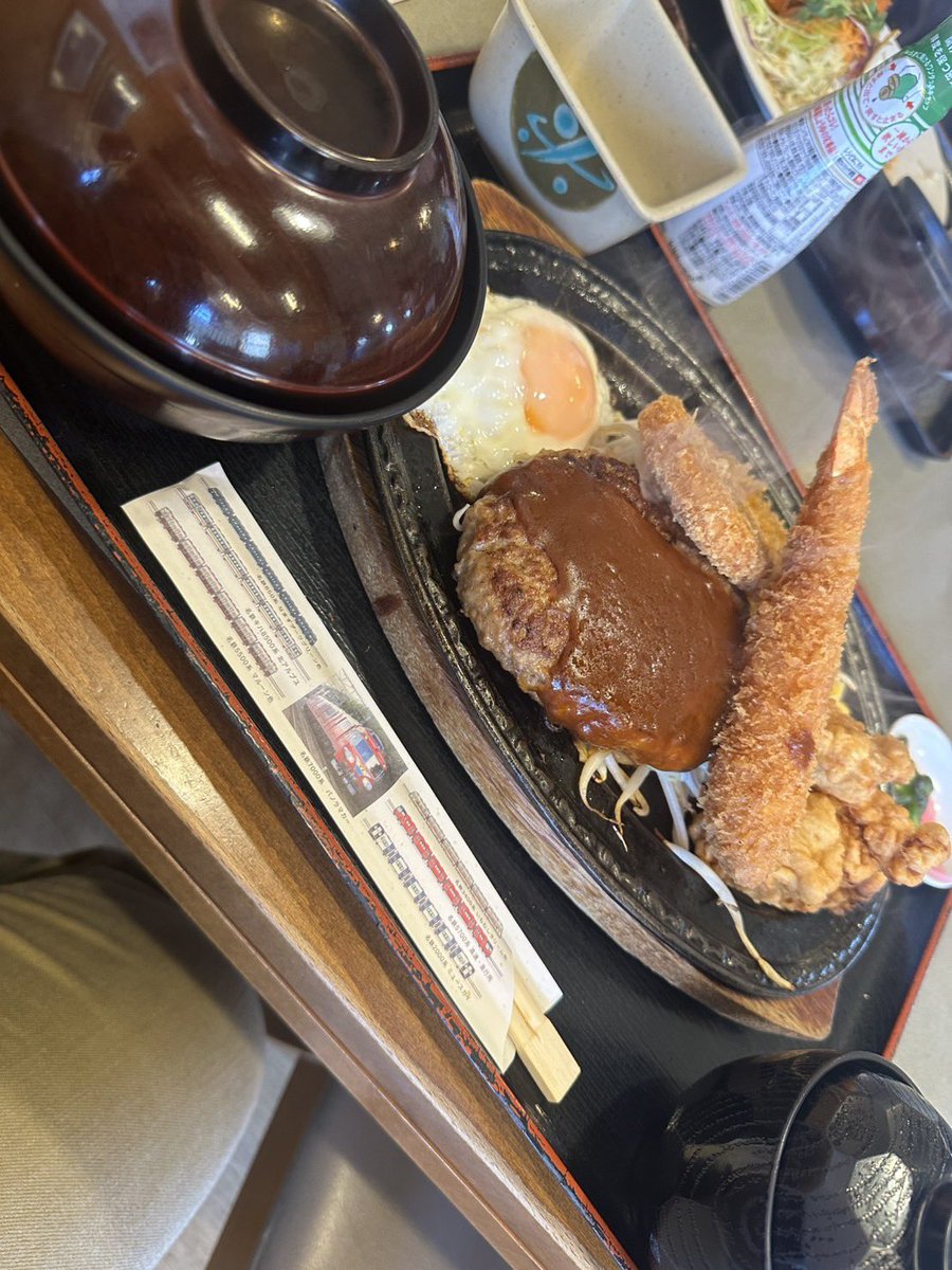 CaNowHOME's tweet photo. 【今日のランチ🍖】

どこか懐かしい雰囲気が素敵な洋食屋さん💓

#ハーフタイム
#安城市
#安城
#ランチ https://t.co/8rQzA2OKW3