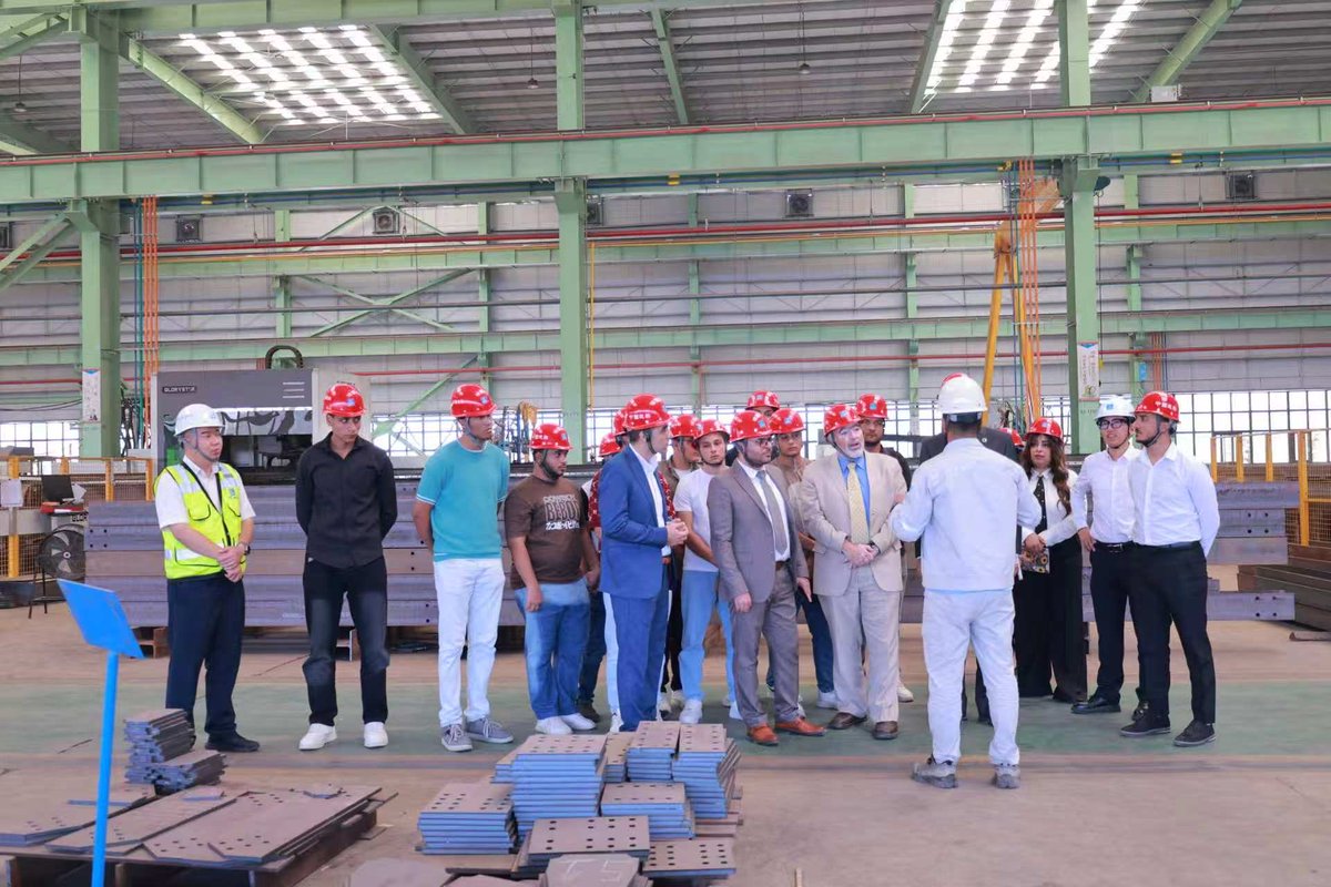 CSCEC_STEEL's tweet photo. On June 30, CSCEC Steel Structure Egypt factory welcomed a Suez University delegation led by Dr. Hossam. The two sides signed an internship agreement on training, resource sharing, and talent development, followed by a cake-cutting ceremony and a factory tour. #CSCECSteel #Egypt https://t.co/KZPK4USwTJ