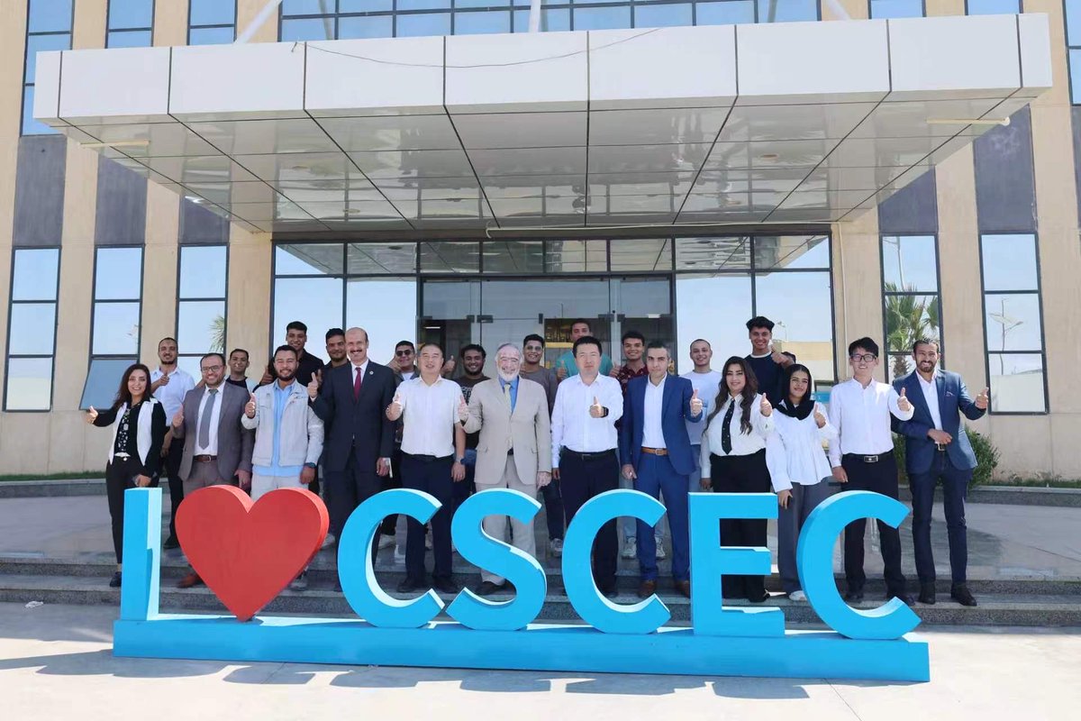 CSCEC_STEEL's tweet photo. On June 30, CSCEC Steel Structure Egypt factory welcomed a Suez University delegation led by Dr. Hossam. The two sides signed an internship agreement on training, resource sharing, and talent development, followed by a cake-cutting ceremony and a factory tour. #CSCECSteel #Egypt https://t.co/KZPK4USwTJ