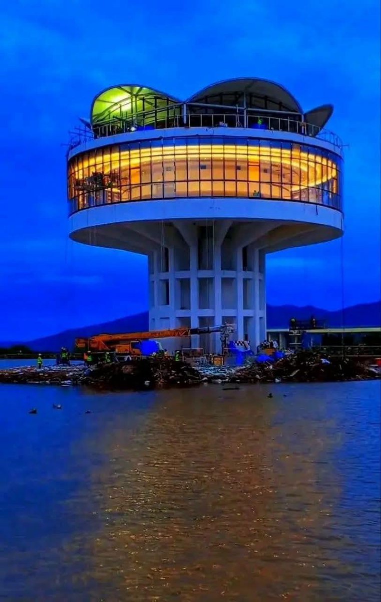 hiale1's tweet photo. 𝗔𝗥𝗕𝗔 𝗠𝗜𝗡𝗖𝗛 𝗖𝗢𝗡𝗙𝗘𝗥𝗘𝗡𝗖𝗘 𝗥𝗘𝗦𝗢𝗥𝗧 
85 luxury rooms, including 2 presidential suites
Conference hall capacity for over 1,300 guests
 Floating lake restaurants + international &amp; local dining + VIP lounge Spa, traditional wellness center, swimming pool, and...... https://t.co/8trx1WBrk0