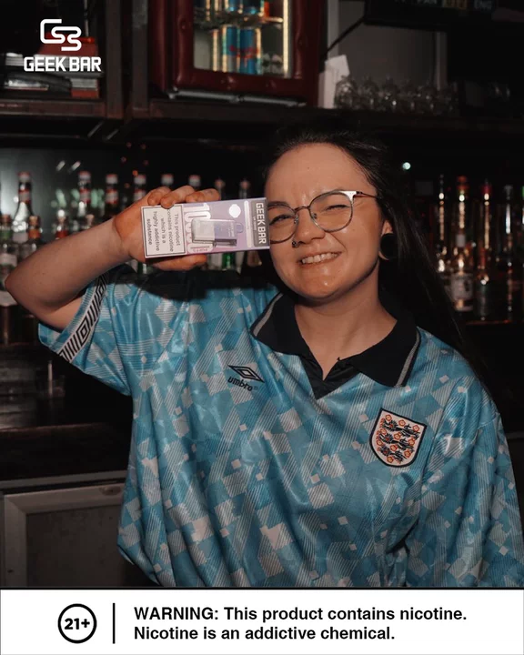 geekbarvape's tweet photo. Match night hits different with the crew ⚽🍻
Good vibes, big cheers, and unforgettable moments with GEEKBAR in the UK GB✨
Who are you backing this World Cup? 👀🏆
#GEEKBAR #GeekBarUK #WorldCupVibes #MatchNight #FootballFans #UKEvents #BarNight #GameDayVibes #GoodVibesOnly #GeekBarMoments