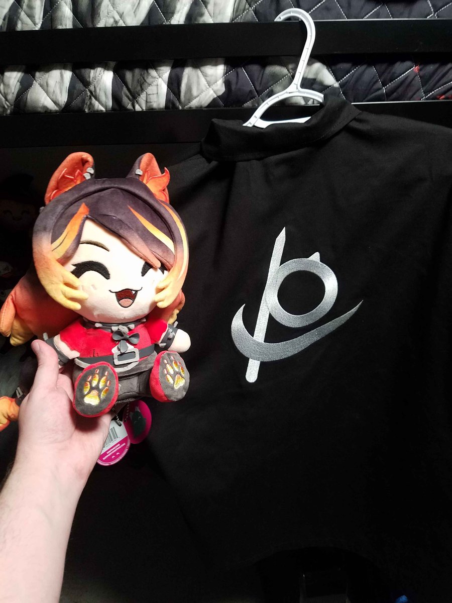 OkamiThorac's tweet photo. Day 44 of holding Plush Sinder's hand till @SinderVTuber notices, with my cargo jacket, with the symbol from FFXIV for Reaper, made by a friend, Sewtronik on Etsy, go give them a follow! https://t.co/Rk18EXEQcS