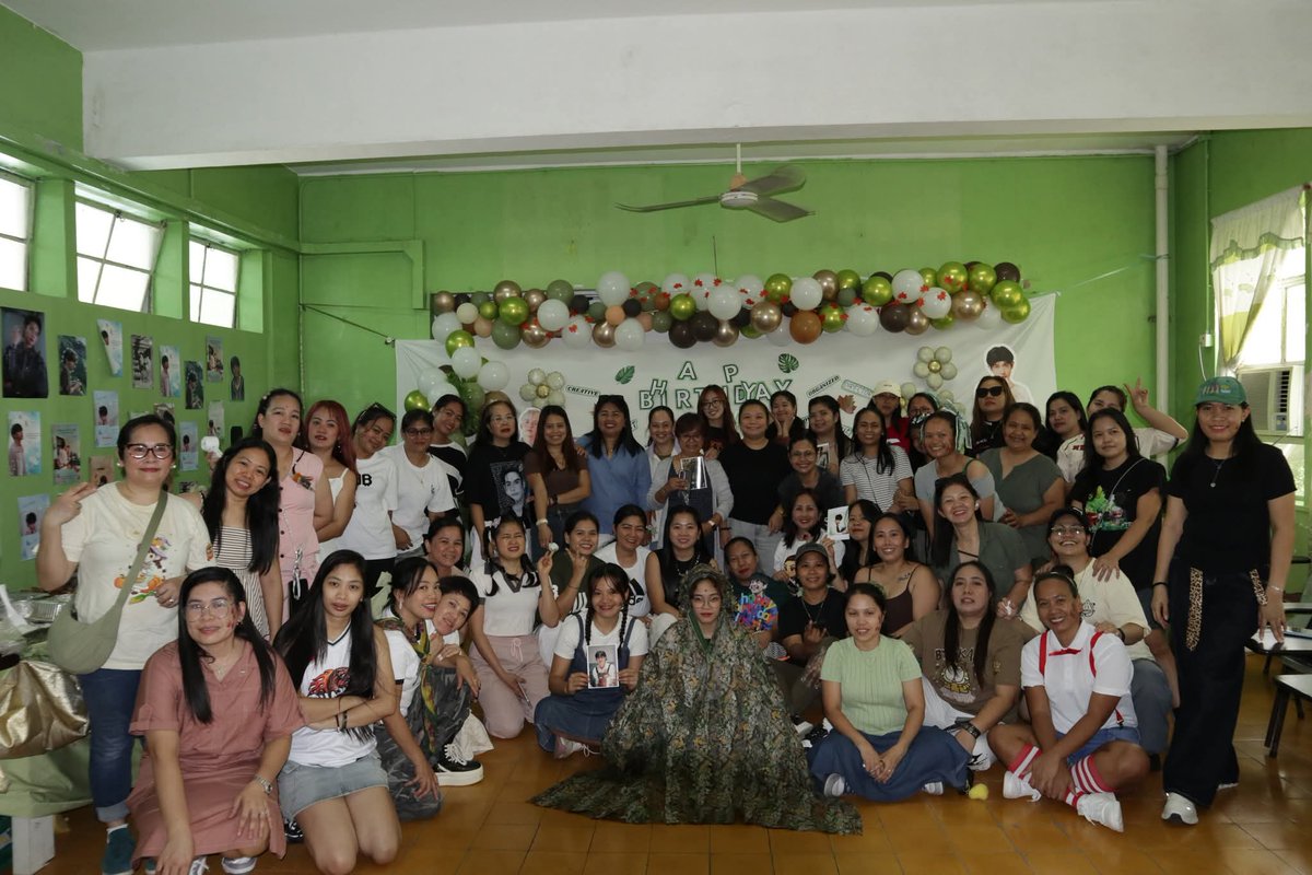 MaisandeHK's tweet photo. Justin's birthday celebration yesterday was exciting and chaotic. 

We are so grateful to all the houses that come. We hope you enjoyed and had a wonderful time at the party. 

https://t.co/HYIvdSYqKo

Pagd1latKo birthday MoNa
@justintdedios #justin
#SayoPaR1nJustin https://t.co/uEzdwppTzK