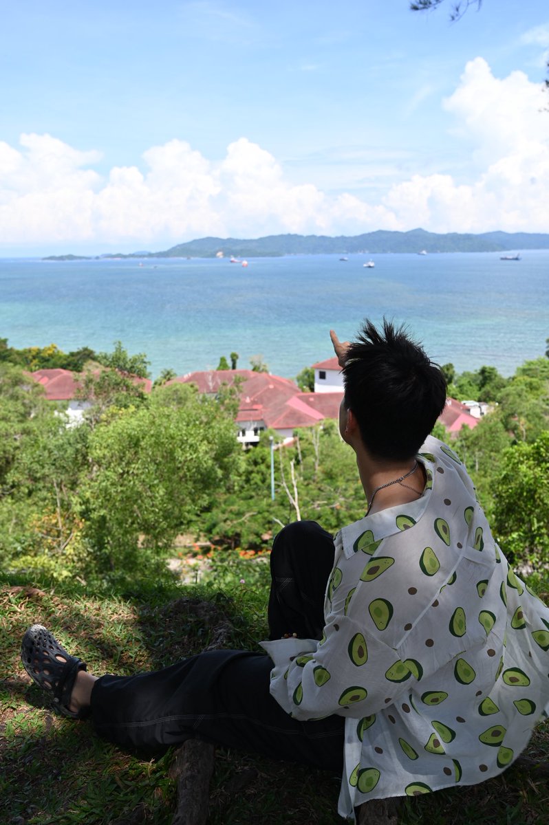 Yushao99's tweet photo. Malaysia https://t.co/XmYt37gJ0X