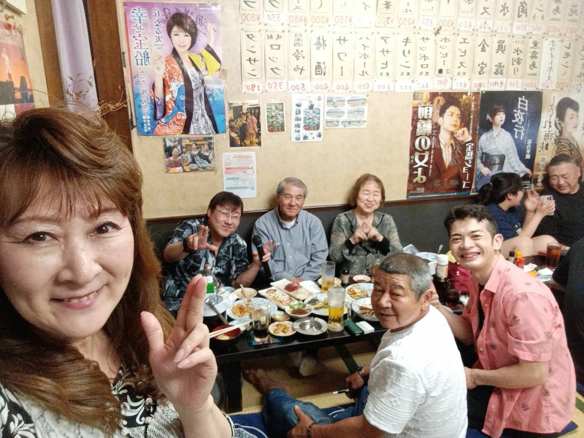 ennkadayo's tweet photo. 追伸イベント後は
居酒屋 #海洋 さんへ
Sayumin⭐︎剛の #Sayumin さん #剛 さん
木内先生、工藤さん と😆✨
ゆっくりお話しできました♪
ママさん、皆様ありがとうございました✨
#前橋の女よ https://t.co/v7921VpQ1n