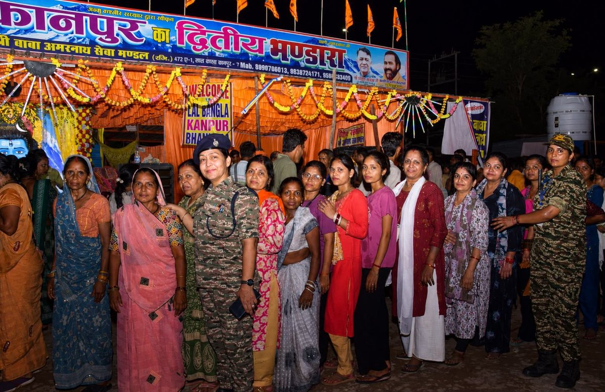 Anti_Congressi's tweet photo. 🇮🇳 Some heroes don't just protect our borders they touch hearts along the way.

The incredible Mahila Warriors of @crpfindia are turning the Amarnath Yatra into a journey filled with care, compassion and confidence. Whether guiding elderly devotees with a gentle hand, reassuring anxious families with a warm smile, or managing crowds with patience and grace, they reflect the true spirit of service before self.

Their strength is matched only by their kindness. Every step they take reminds us that the uniform stands not just for security, but for humanity, dedication and unwavering commitment to the nation.

India salutes these daughters in uniform. Your service inspires every proud Indian 🇮🇳❤️

@gpsinghips