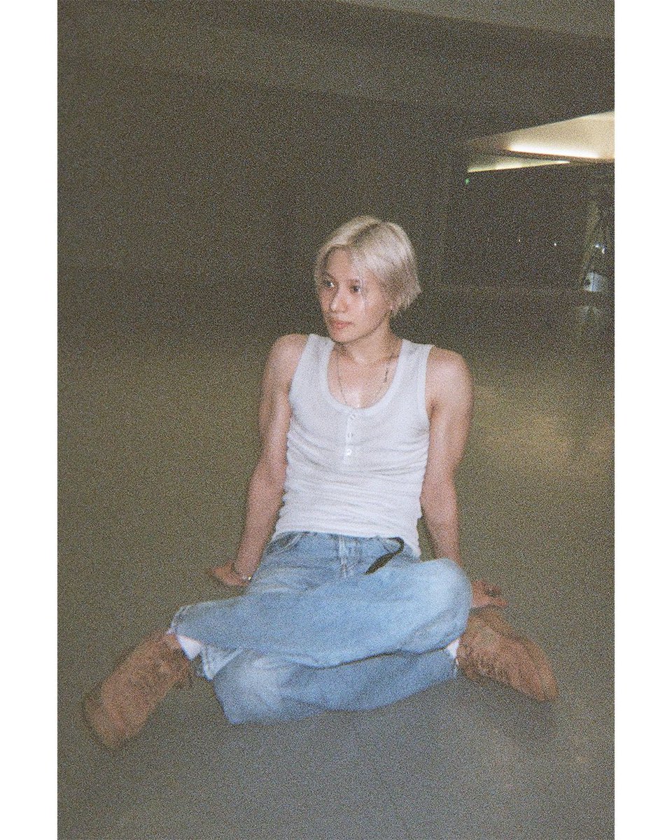pansymoons's tweet photo. my freaking princess wow I love these pics https://t.co/UaMShRixzd
