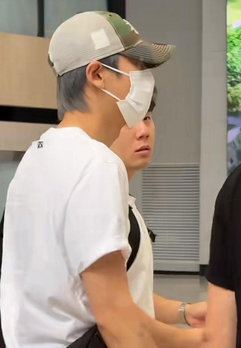 SPARK_61's tweet photo. อหหหหหหหหหหหหหหหหหหห ชานยอลหัวเทาแล้วววววว แม่มึงเอ้ยยยยยยยยยยยยยยยย หัวเทาแล้ววววว แม่มึงงมาดูเร้ววววววว .เปนลม https://t.co/FfgCzDdYVy