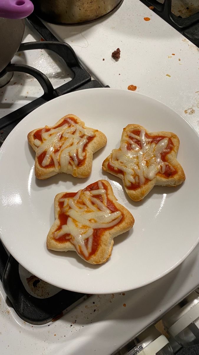 Imhungrynt's tweet photo. ˙⟡⋆˙⟡food with ed vibes˙⟡⋆˙⟡

This or that food poll for #edtwt a 🧵 🪡  #smallportionspo https://t.co/bhEskwxYds