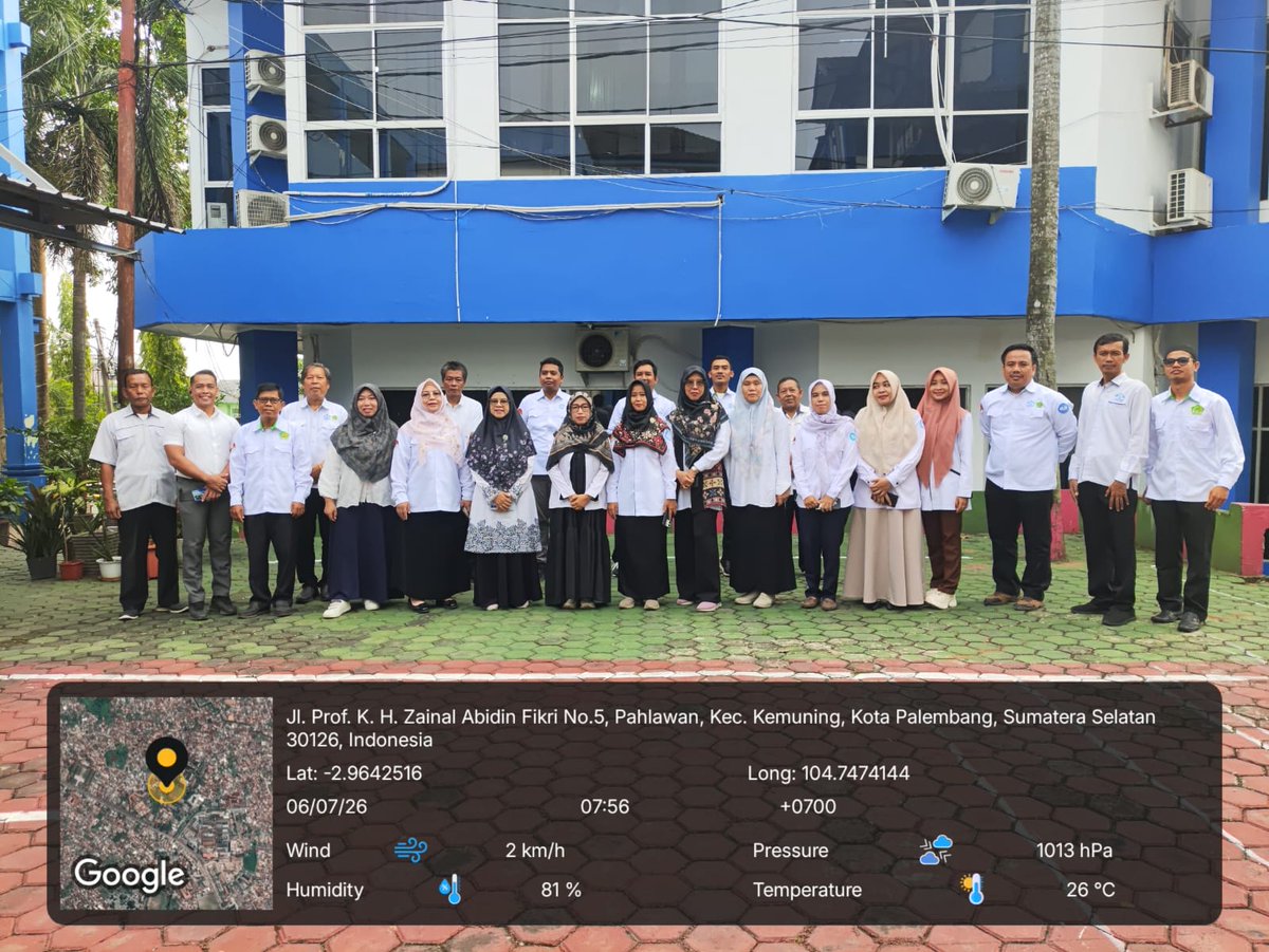 fahum_uinrf's tweet photo. 🌅 Mengawali pekan dengan Apel Pagi.
Momentum untuk memperkuat disiplin, kebersamaan, dan komitmen dalam memberikan pelayanan terbaik bagi sivitas akademika.
Semoga setiap langkah hari ini membawa manfaat, produktivitas, dan keberkahan bagi kita semua.
#UINRF #FAHUMHEBAT https://t.co/7vMLour4fW