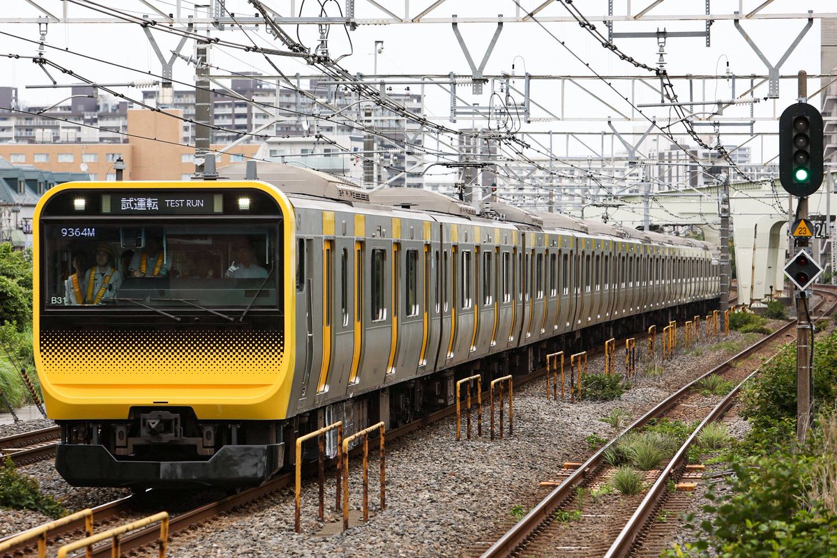 REMOUSc's tweet photo. 中央・総武線新車両迎えました！231-0派けれども、日常に使う線路で新しい子来ましたも嬉しいね♪😆 https://t.co/F79w2XLBV9