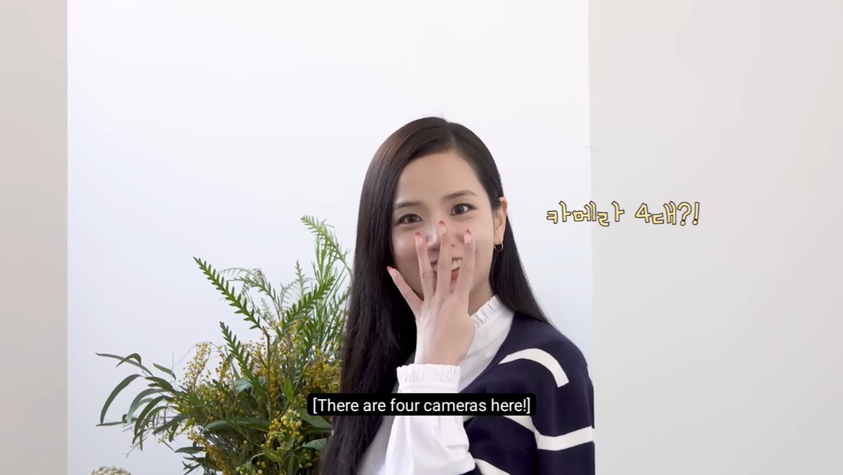 jisooschart's tweet photo. JISOO's #TommyHilfiger × Harper's Bazaar shoot behind.

She has previously appeared on the cover of six international editions of Harper's Bazaar; Korea, Australia/New Zealand, China, Singapore, Malaysia, and Hong Kong. https://t.co/Z5GlqwHwVb