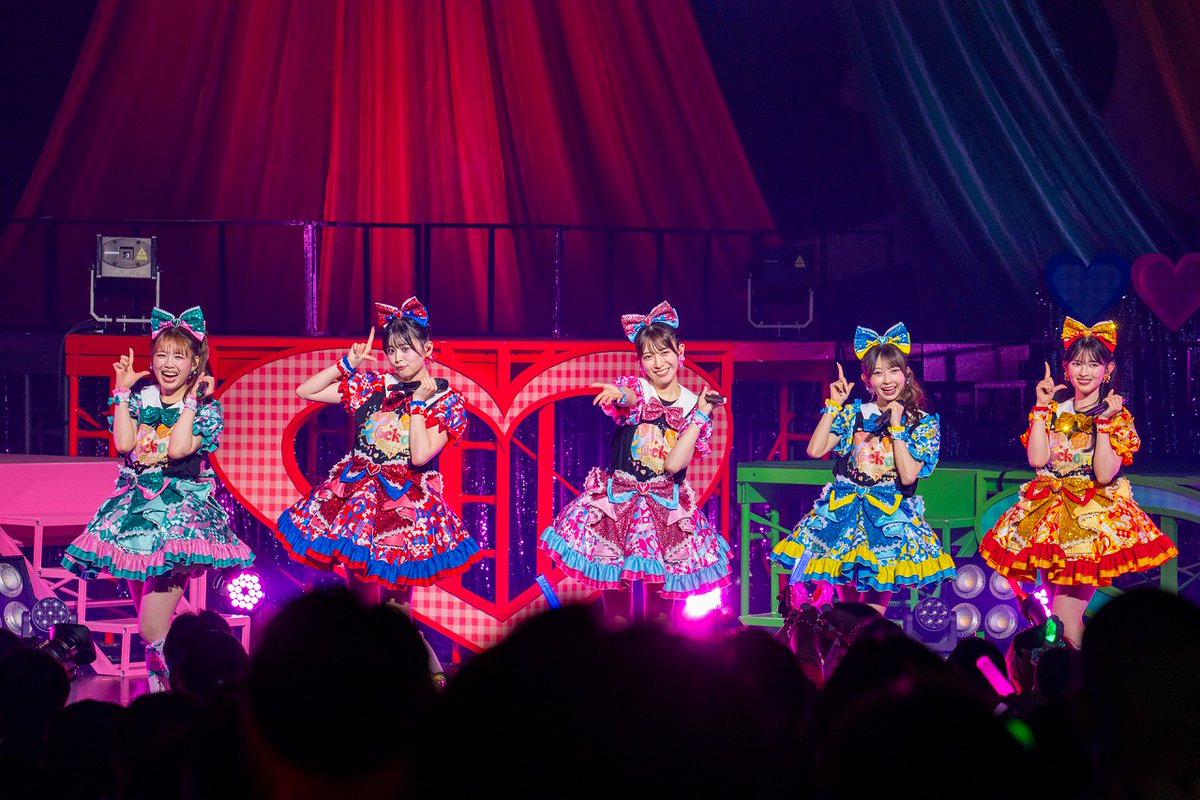 oricon's tweet photo. 超ときめき宣伝部、
史上最大規模のツアー開幕❗️
全16公演で8万人動員へ
⠀
初日公演では新たな“発表”も
https://t.co/YzSNq1CuOK
⠀
#超とき宣 #超とき宣ツアー2026 @sendenbu_staff https://t.co/aaLVv6UMZT