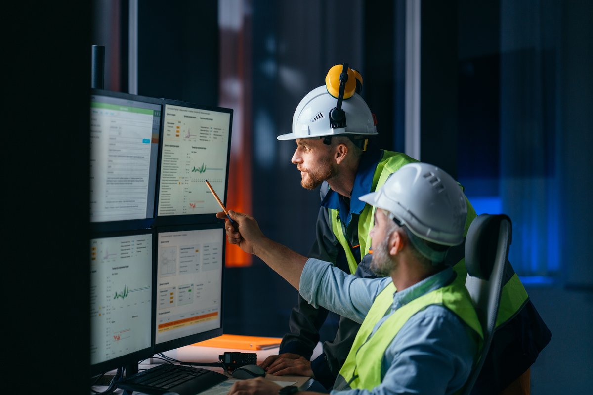 SectraNews's tweet photo. Sectra is awarded framework agreement for operational cybersecurity of critical infrastructure in Sweden.

Press release ➡️ https://t.co/wFuTH6PSVV

#OTsecurity #criticalinfrastructure #kritiskinfrastruktur #cybersäkerhet #totalförsvar $SECTB https://t.co/3xwYDhDlUl