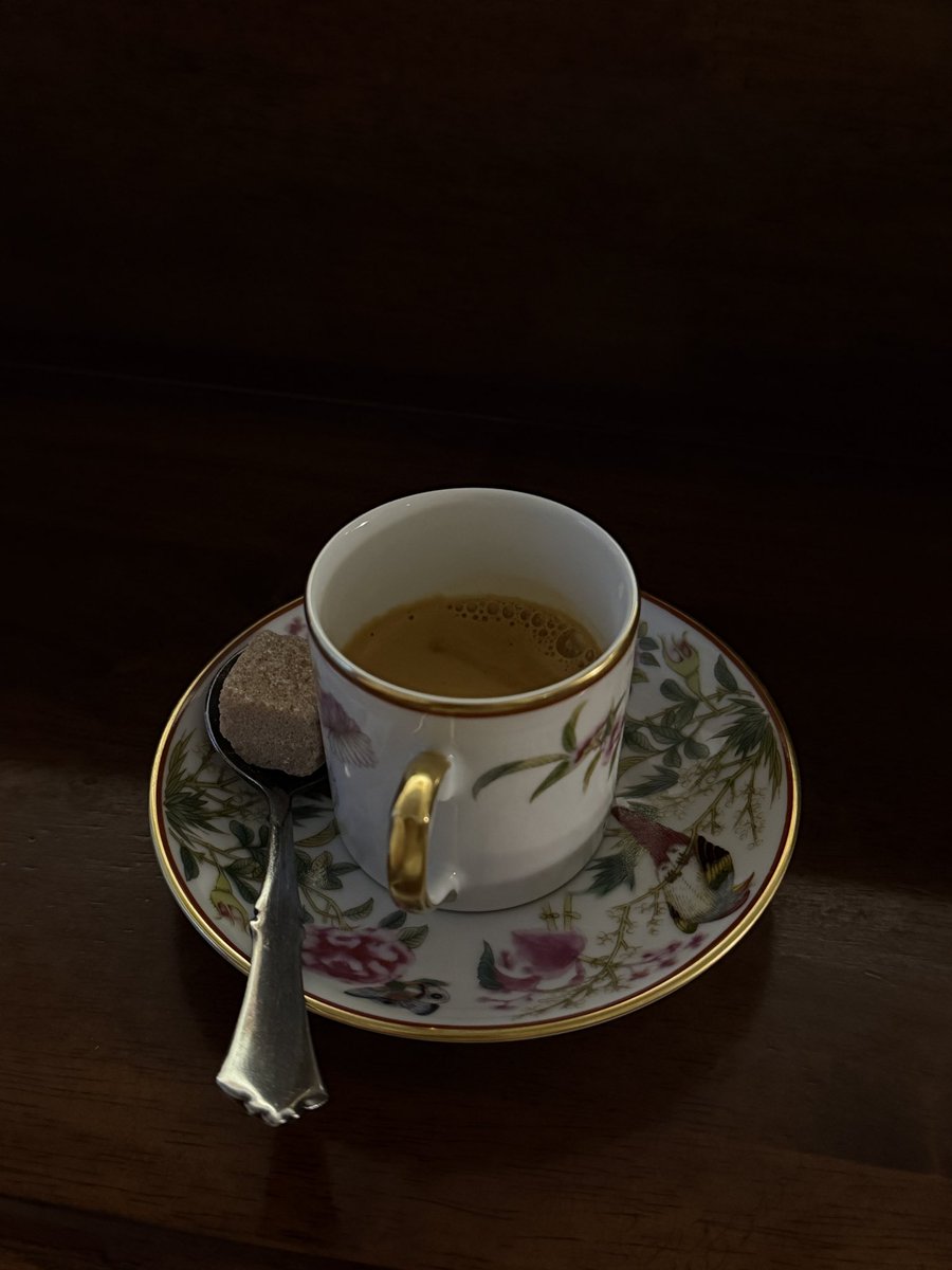 dailydal_'s tweet photo. 최근 알게 된 커피 맛집들☕ https://t.co/kBoBcQTQhN