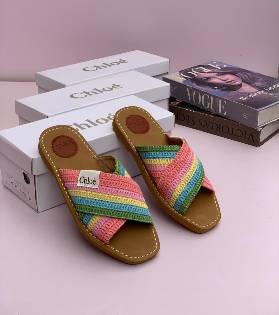 A_Bukolaa's tweet photo. You said you wanted a slipper that’s cute, comfortable, and goes with almost everything.🤭

Chloe woven slippers 37 to 42

🏷️ 20,000 https://t.co/3wmjNOyPkY