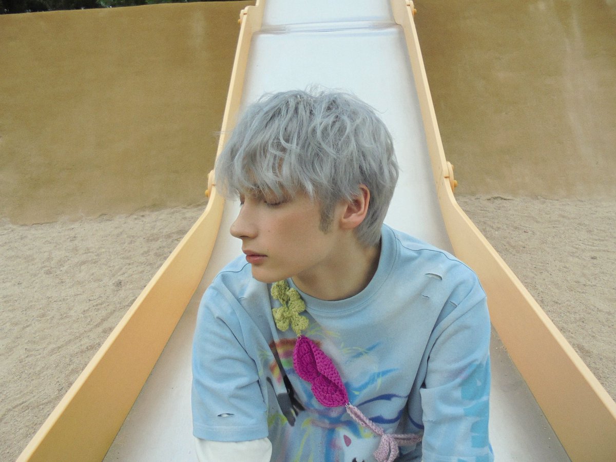 translatingTXT's tweet photo. [260706] weverse dm 🐧💬

🐧 right i had b-cuts that didn’t make it to instagram (cute tone) i should send them here hehe https://t.co/HZ9M0WX2UK