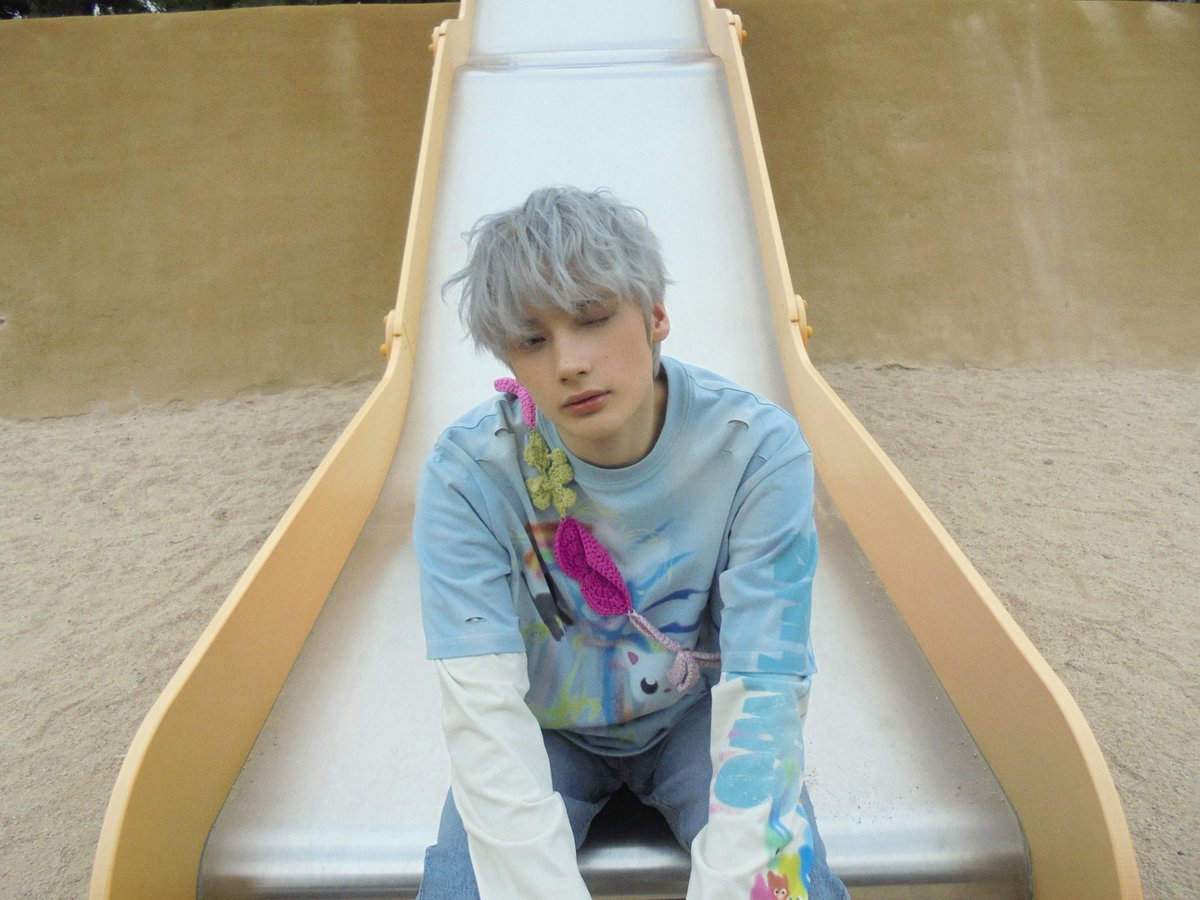 translatingTXT's tweet photo. [260706] weverse dm 🐧💬

🐧 right i had b-cuts that didn’t make it to instagram (cute tone) i should send them here hehe https://t.co/HZ9M0WX2UK