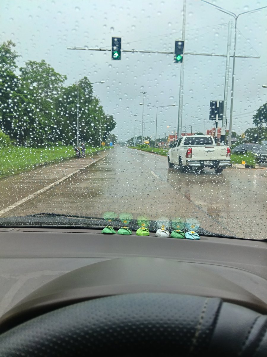 dgu0xic's tweet photo. ในเมืองนครพนมฝนตกบรรยากาศโครตฟินๆๆเลย https://t.co/2m3fLygyAP