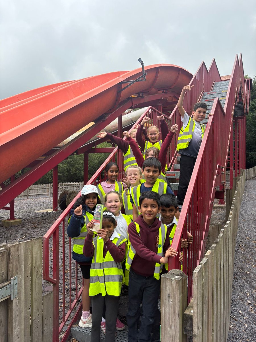 blessed_davies's tweet photo. A fabulous fun-filled trip to Greenwood! https://t.co/DHkaPnPOFq