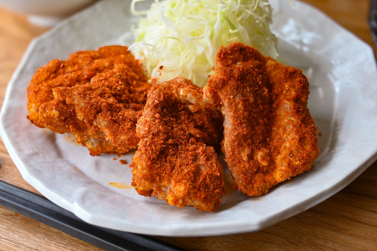 wellbe_fukuoka's tweet photo. 🍗【期間限定復活！からあげ味変まつり】🍗
「からあげ味変まつり」が期間限定で復活！

気分に合わせて選べる3つのフレーバー✨

🔥ヤンニョムチキン ￥780
🐔とりマヨ ￥800
🌶️レッドスパイス ￥880

いつものからあげがひと味違う美味しさに！
なくなり次第終了です😂

#ウェルビー福岡 #サ飯 https://t.co/Xbz8LA9XjX