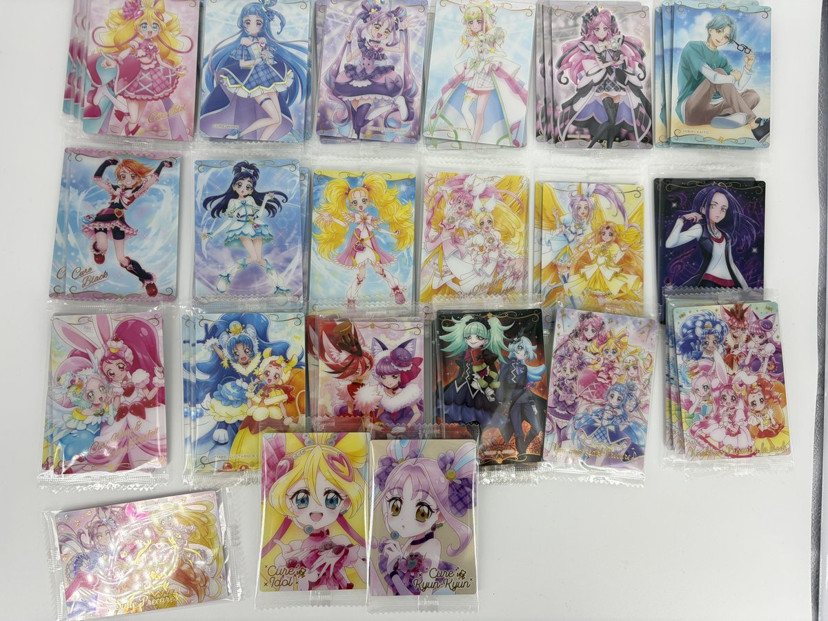 yutore87's tweet photo. 可能な限りまとめてトレードをしたいので、お声がけ頂いた方の中で複数枚お取引して頂ける方を優先させて頂く事があります。ご了承下さい。

#プリキュア https://t.co/39eQEyghOv