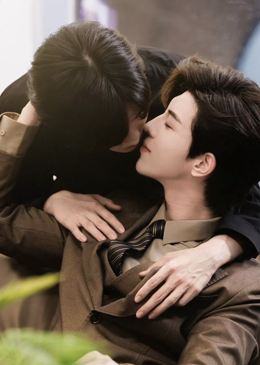 SakuraBorahae's tweet photo. 🌌The Puzzle Pieces🌌

First sight on the series gave me the chemistry, but staying gave me their true story💜Beyond the characters, there’s two amazing artists who love what they do, work endlessly, and have this deep, quiet understanding of each other🌸

#HuangXing #QiuDingjie https://t.co/OPD10qvEog