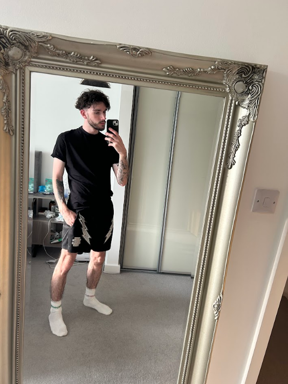 lxverstxner's tweet photo. Just finished working out, ready to destroy something else 😈 https://t.co/3XdU9cdDZK