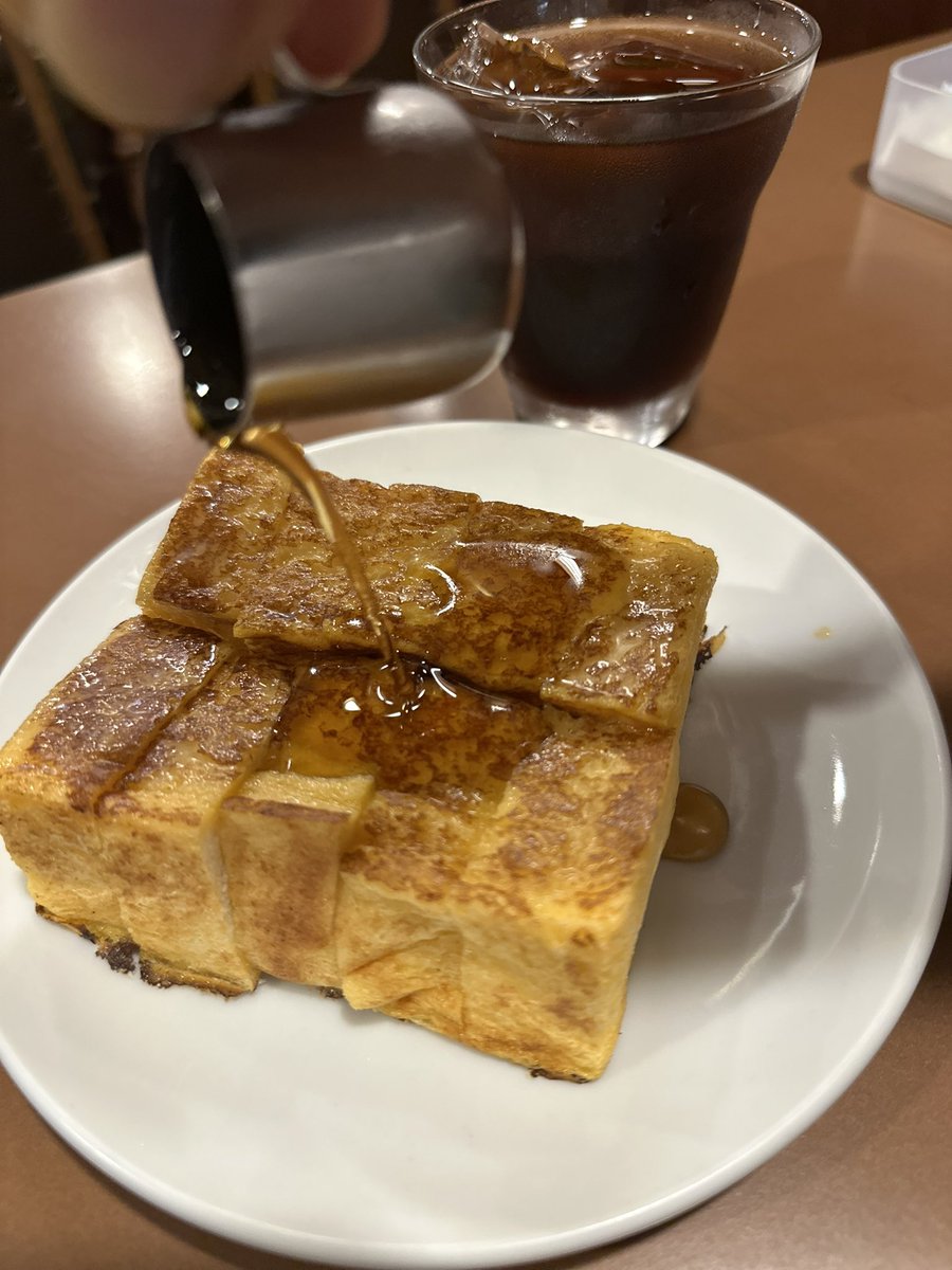 H2Gamemania's tweet photo. コーヒーが飲みたくなって、大阪市難波にある #アラビヤコーヒー さんへ。

#モカマタリ
#フレンチトースト

美味しいコーヒーとフレンチトーストをいただきながらまったり☺️

#コーヒーブレイク https://t.co/61bawN1dCG