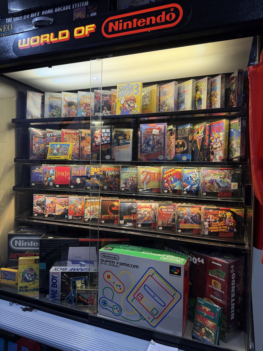 RSDCDN's tweet photo. No digital library will ever be this fucking amazing….. (Yes. This is my photo)…. https://t.co/nH57HXu4Ow