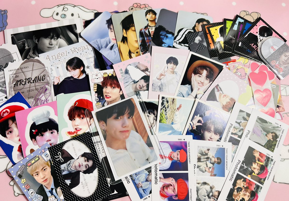 sacredspacetk's tweet photo. ᯓ★ love mail .ᐟ.ᐟ from @ysaesells
#sacredmails #ysaeproofs

⊹ ࣪ ˖ a literal surprise. please give a moment to every packaging cause my soul is screaming out of kilig. i got flooded with a lot of cute freebies 🥺 and of course my jungkook so pogi. tysm babe for everything! https://t.co/F1lAok5voA
