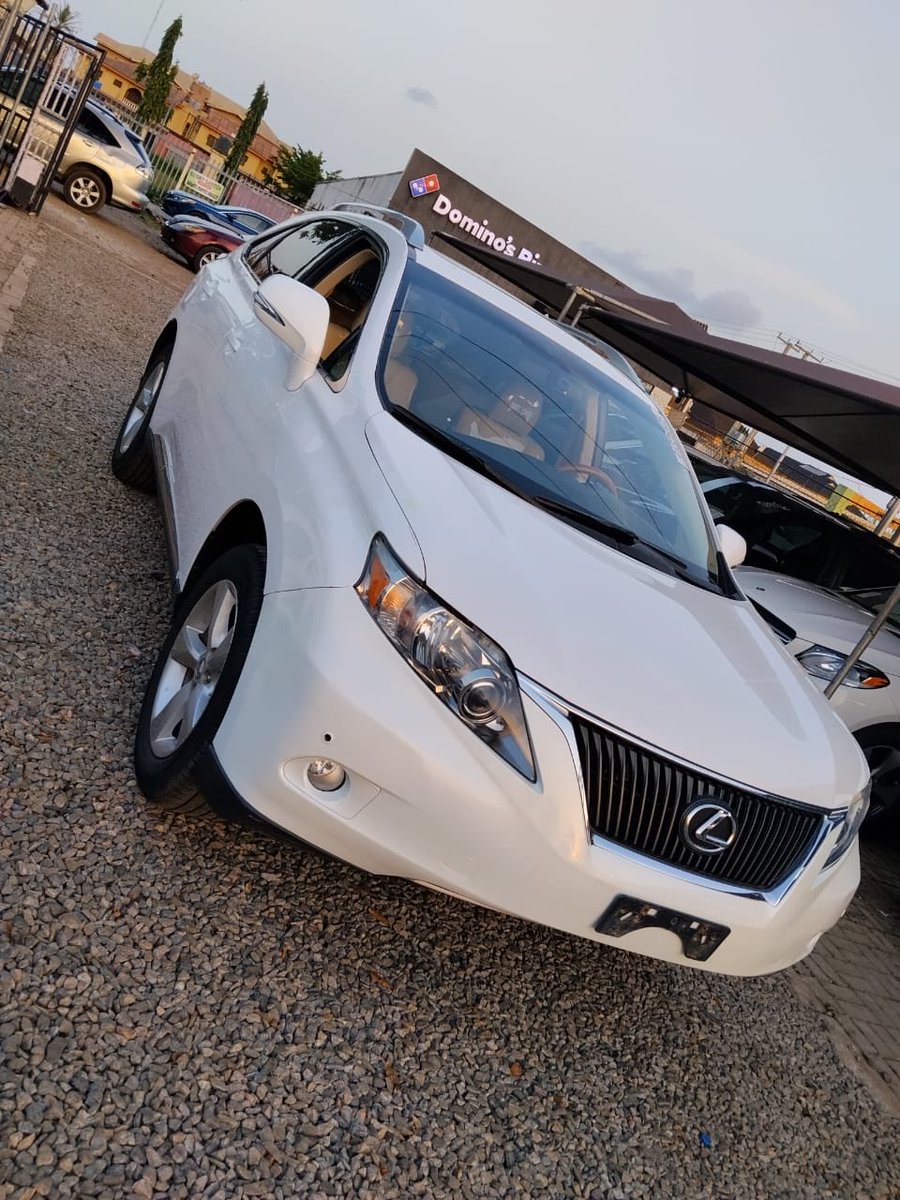 Olajide294's tweet photo. RX350 LEXUS 2010 MODEL 
FOREIGN USE 🇱🇷🇱🇷
2026 ON CUSTOM 
ACCIDENT FREE 
DUTY PAID 
FULL OPTIONS 
PRICE 20M TO IMPORTER 
SETTTLEMENT 500k 
CONTACT ME 08124561631 
LOCATION IKORODU https://t.co/hDQMinJGPA