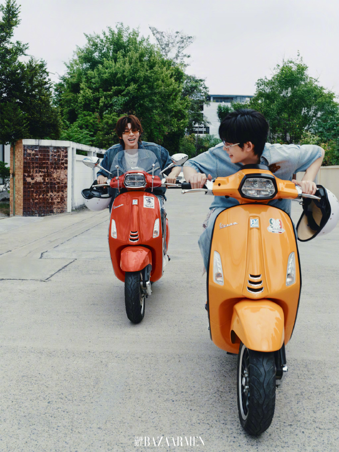 teeteebaipor's tweet photo. ตี๋ป๋อเหมือนคู่รักวัยรุ่นในเมืองกรุง ยุค 80-90 อะ https://t.co/hJDapCzG04
