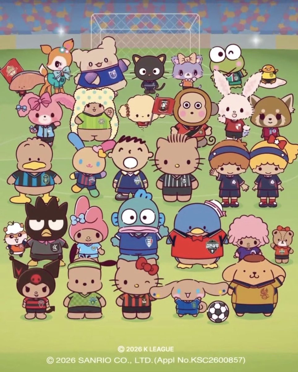 sanrio_fan_jp's tweet photo. 韓国情報＼Kリーグ × サンリオキャラクターズ コラボ決定⚽✨／

韓国のプロサッカーリーグ「Kリーグ」とサンリオの2026年コラボビジュアルが公開されました！

今回は夏らしくこんがり日焼けした仕様のキティやクロミたちが、各クラブのユニフォーム姿を披露。ポップアップやグッズの続報にも期待です。

#サンリオ #Kリーグ #KLEAGUE
