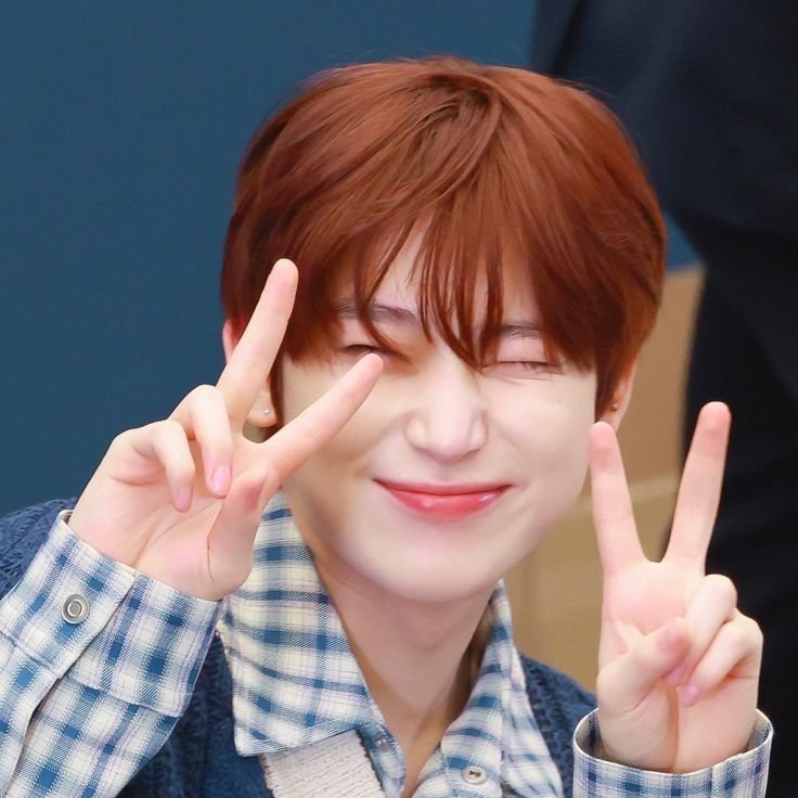 simlylily's tweet photo. Drop the tags for Sunoo 𓂃 ࣪˖ ִֶָ🦊་༘࿐

SEVEN COLORS ONE CANVAS

#OurForeverSunshineSUNOO
#BeliftProtectSunoo https://t.co/kAYbWYyANK