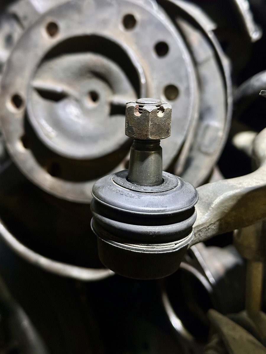 kirya_ug's tweet photo. Nze ntunda spare parts (0756577143)

Gwe otunda kki tukigule? https://t.co/6U7eTiIRq6