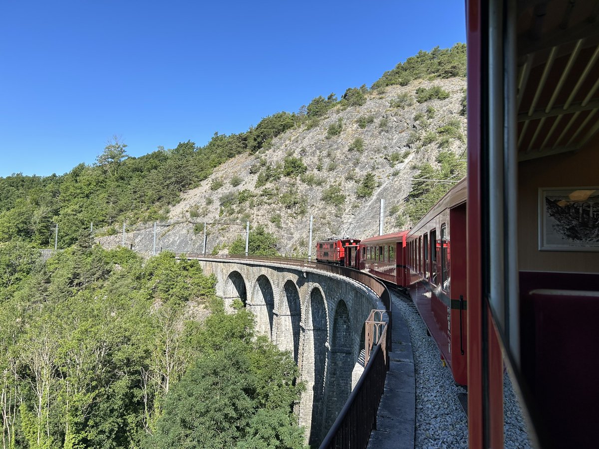 miitagon's tweet photo. ラ・���ュール鉄道🚃🇫🇷 https://t.co/FcZLETWhMc