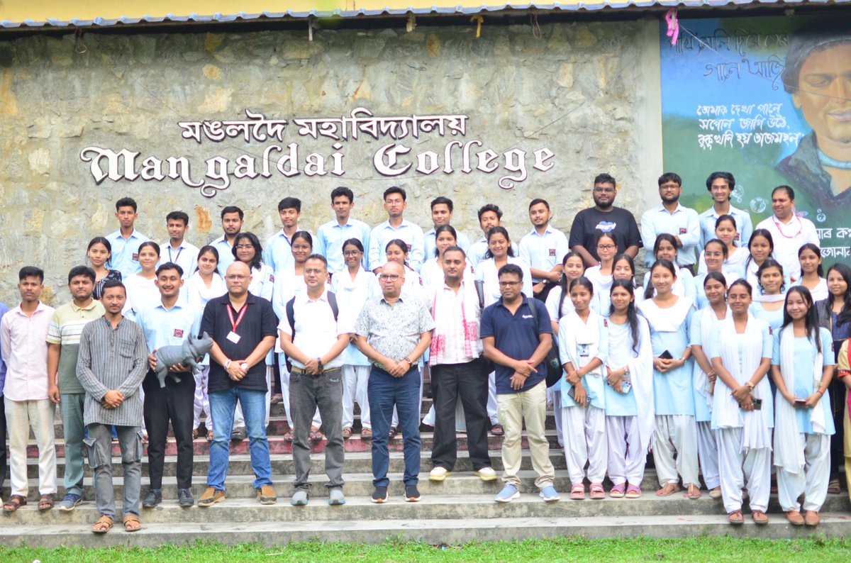 aaranyak's tweet photo. 🦏 The Geography Department, Mangaldai College (Autonomous), in collaboration with IQAC, Mangaldai College, Orang National Park & Tiger Reserve, with support from @RhinosIRF, organised a two-day workshop on Greater One-horned Rhino Monitoring & Climate Change.

Students, researchers and conservation enthusiasts explored rhino ecology, habitat management, climate change, scientific monitoring, GIS and Remote Sensing through expert sessions by Pradipta Barua, IFS (DFO & Field Director, ONP & TR), Dr. Deba Dutta (Deputy Director, RRCD, Aaranyak), Arif Hussain (Senior Manager, RRCD, Aaranyak), Dr. Bhaskar Choudhury (IUCN SSC Asian Rhino Specialist Group), Dr. Jyoti P. Das (EDGE Programme, Zoological Society of London), Sanatan Deka (Wildlife Trust of India), researchers Parag Jyoti Kashyap and Abhijit Sarkar, and Dr. Pranjit Kumar Sharma (Assistant Professor, Geography Department, Mangaldai College).

#RhinoConservation #OneHornedRhino #ClimateChange #WildlifeConservation #Aaranyak