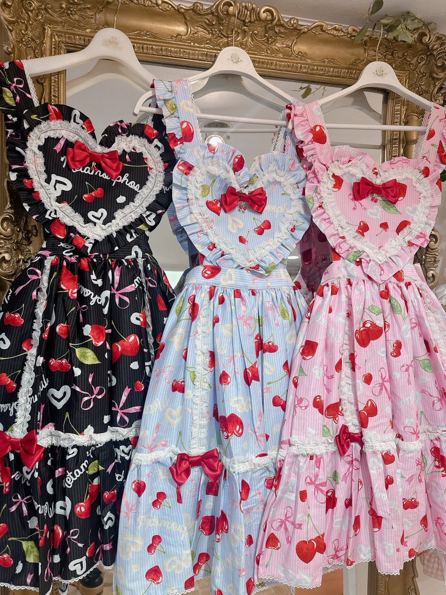 FEILER さくらんぼ チェリー エプロン 新作入荷✨ 】 大人気♡ホイップ＆チェリー柄🥰♪ 《🍒ホイップ