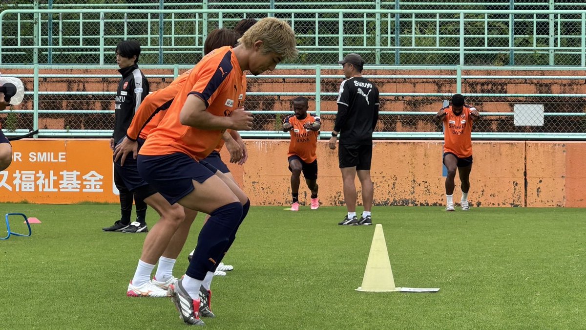 spulse_official's tweet photo. ◢◤🟠𝙏𝙍𝘼𝙄𝙉𝙄𝙉𝙂◢◤
#spulse #三保活 
-2026/27シーズン8月開幕⚽- https://t.co/NnrexIm5WJ