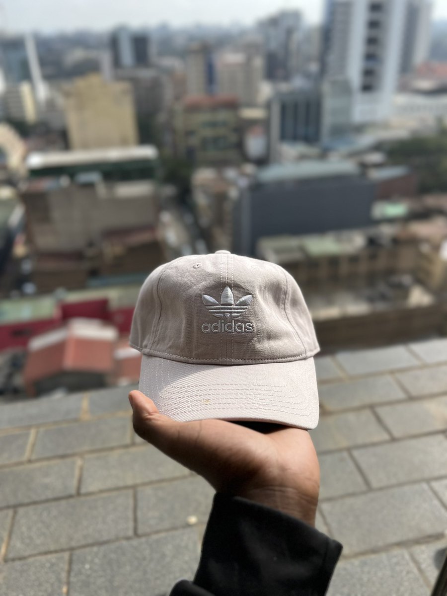 joseshoeplug's tweet photo. @osoroKE @ecbtechnologies Am selling baseball caps 🔥🔥🔥
Ksh 800

Dm /cal 0743930561 https://t.co/V90eNkHvEq