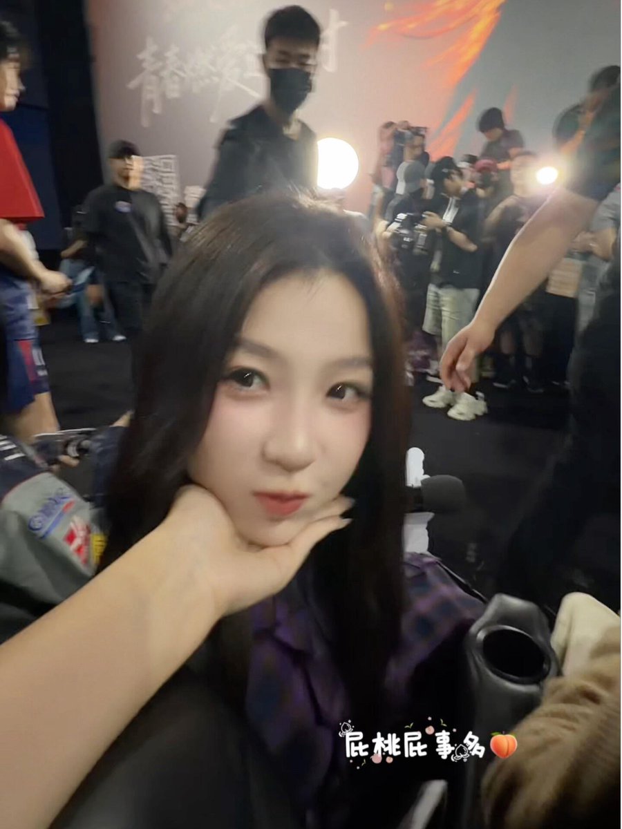 18liyu_'s tweet photo. อหหห สิ่งนี้แรงมาก ชีแจกอุ๋งถึงมือ ซูซินน่ารักมากช่วยด้วยย ㅜㅡㅜ 🤲🏻🤲🏻 https://t.co/BtQdmVrWll