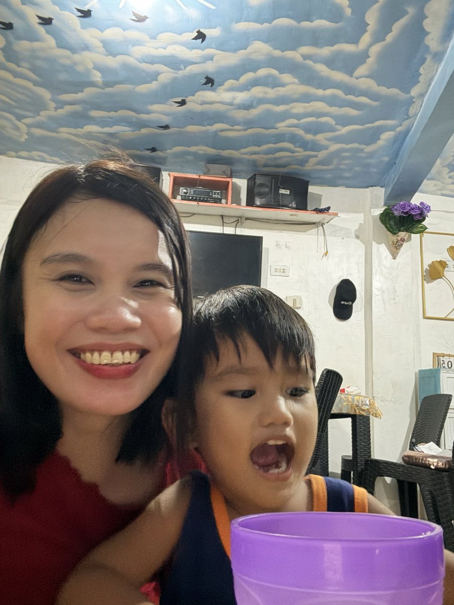 _heyitsninja_'s tweet photo. Sooo nice to meet you in person! 😍
Your mama as well. Kilig. 🙈 https://t.co/i4sJvqdCag