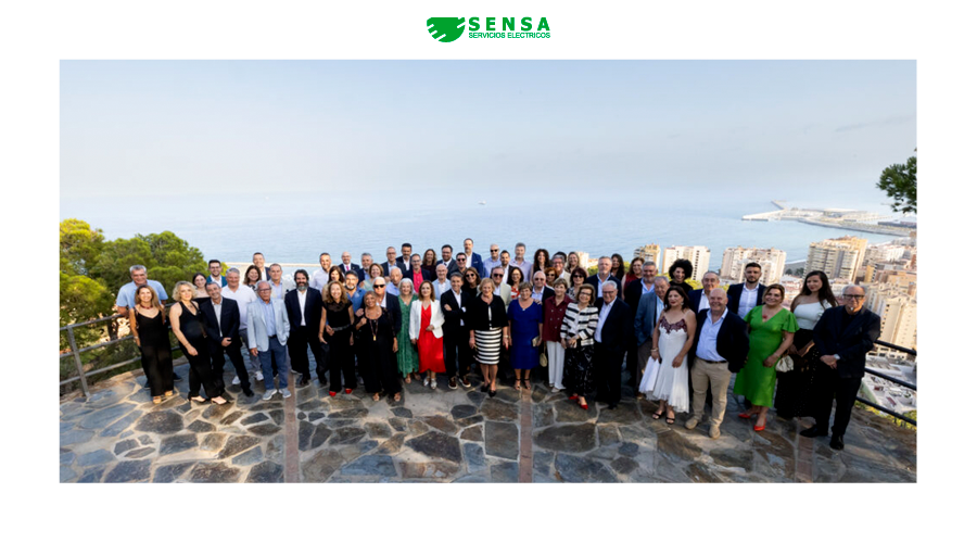 sensa_info's tweet photo. El pasado mes de junio 🗓 estuvimos presentes en la clásica ✅ convención de @nougrup &amp; #Hager, que en esta ocasión celebraba 🎂 su 30º Edición en #Málaga. Esta edición fue muy especial ya que también felicitamos 💬 a #NouGrup por su 40º Aniversario. ▶ https://t.co/7yCfoRCDpp https://t.co/pXcn6Pb1js